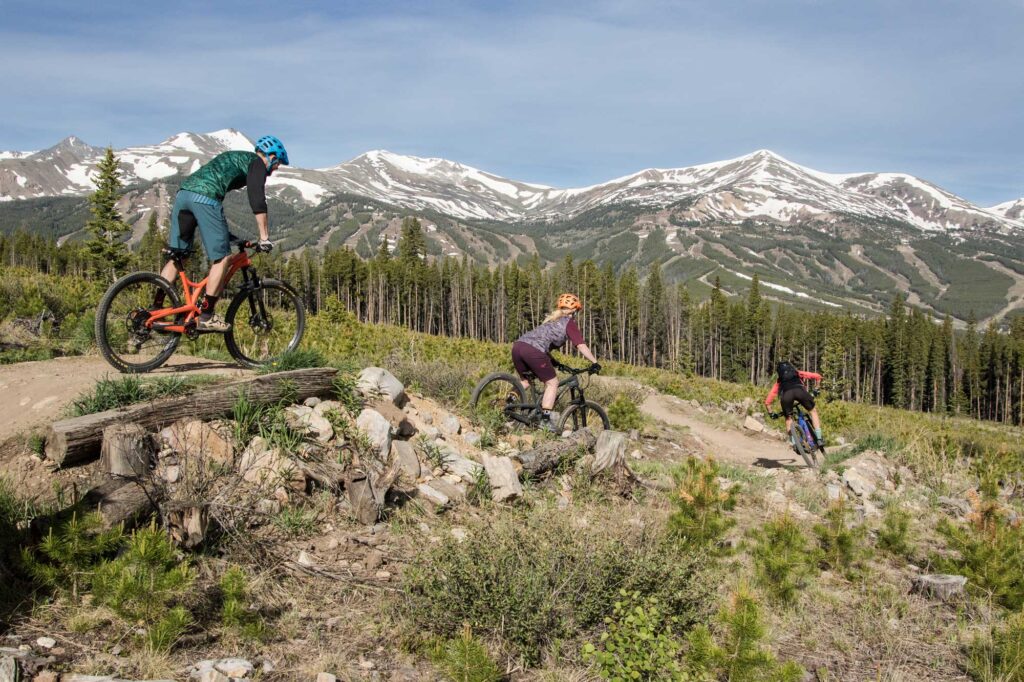 3 people on a summer mountain bike ride in Breckenridge