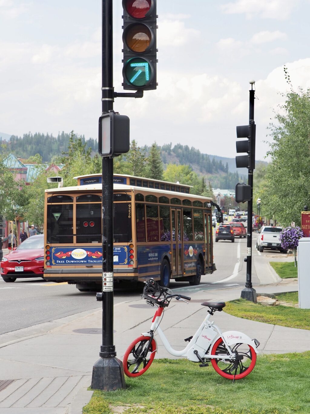 Breckenridge Trolley driving down the street