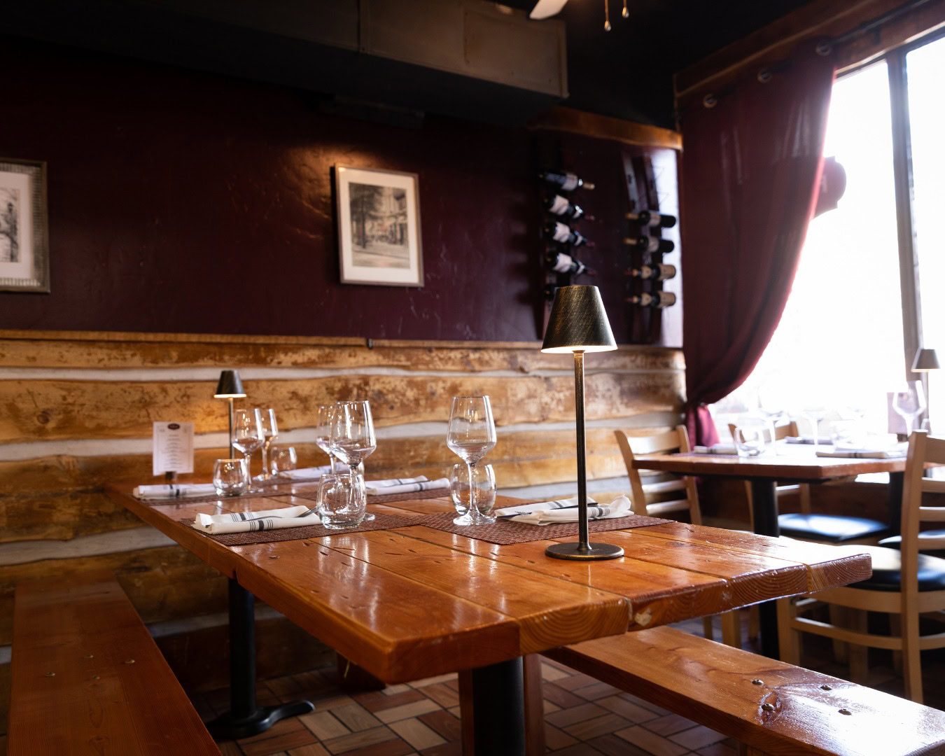 Cozy dining space inside of french restaurant La Francaise Bistrot in Breckenridge, Colorado