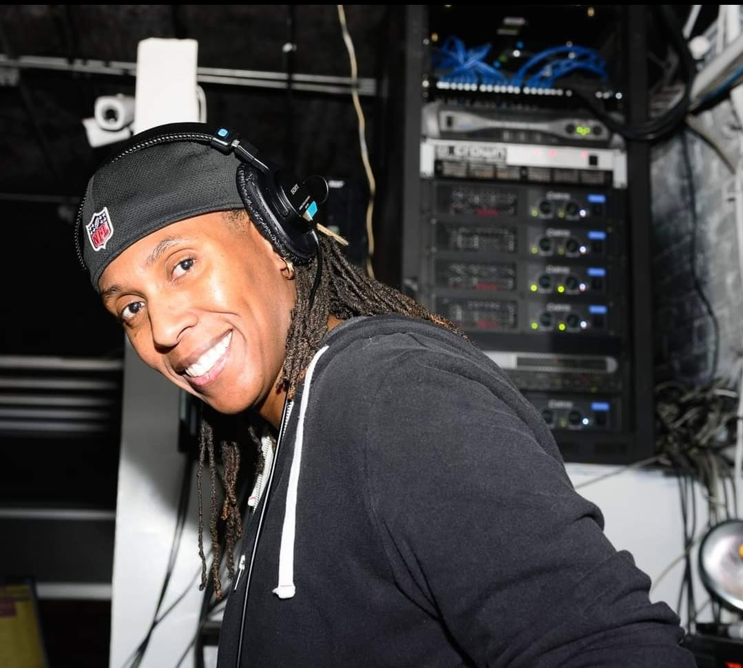 DJ Blaque Gurl
